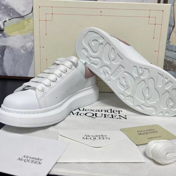 Alexander McQueen Pink Tail Women's Sports Shoes - Picture 6 of 6